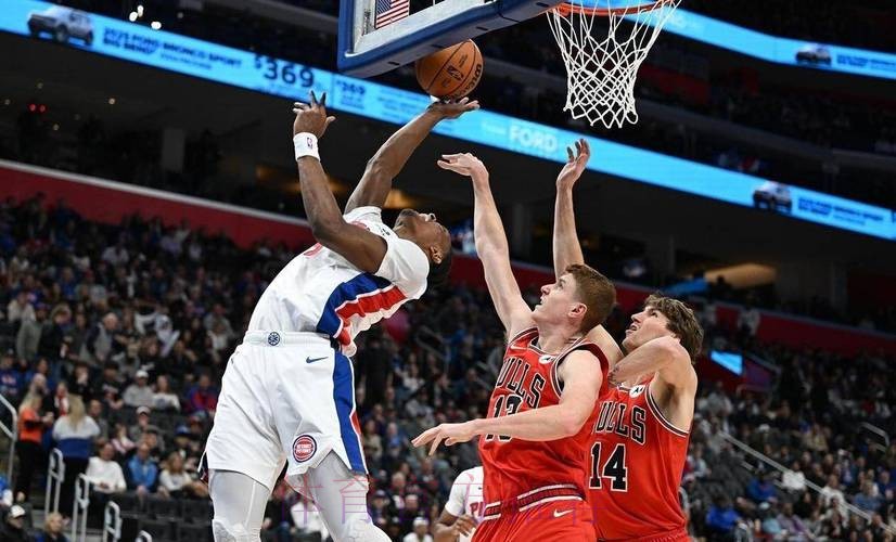 斯图尔特生涯新高31分 活塞战胜公牛 斯图尔特生涯新高31分 活塞战胜公牛