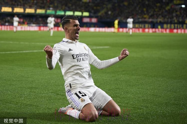 国王杯-皇马连扳三球3-2逆转淘汰黄潜 维尼修斯破门